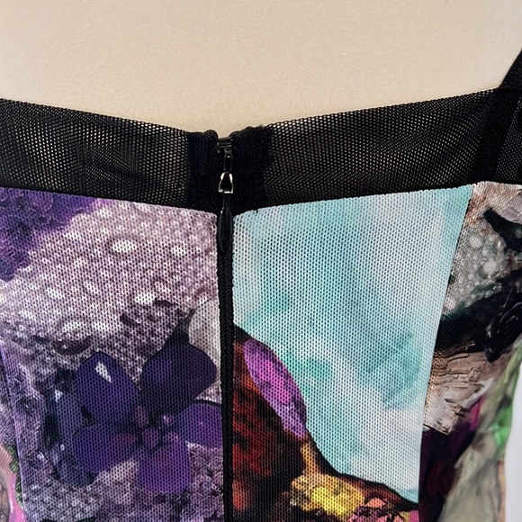 Darling Nicole Miller - Picture 5 of 5